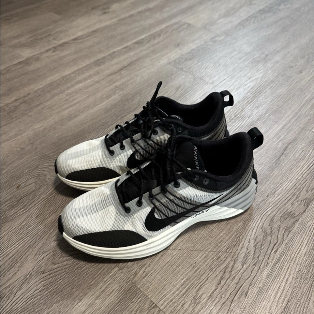 Nike Lunar Roam